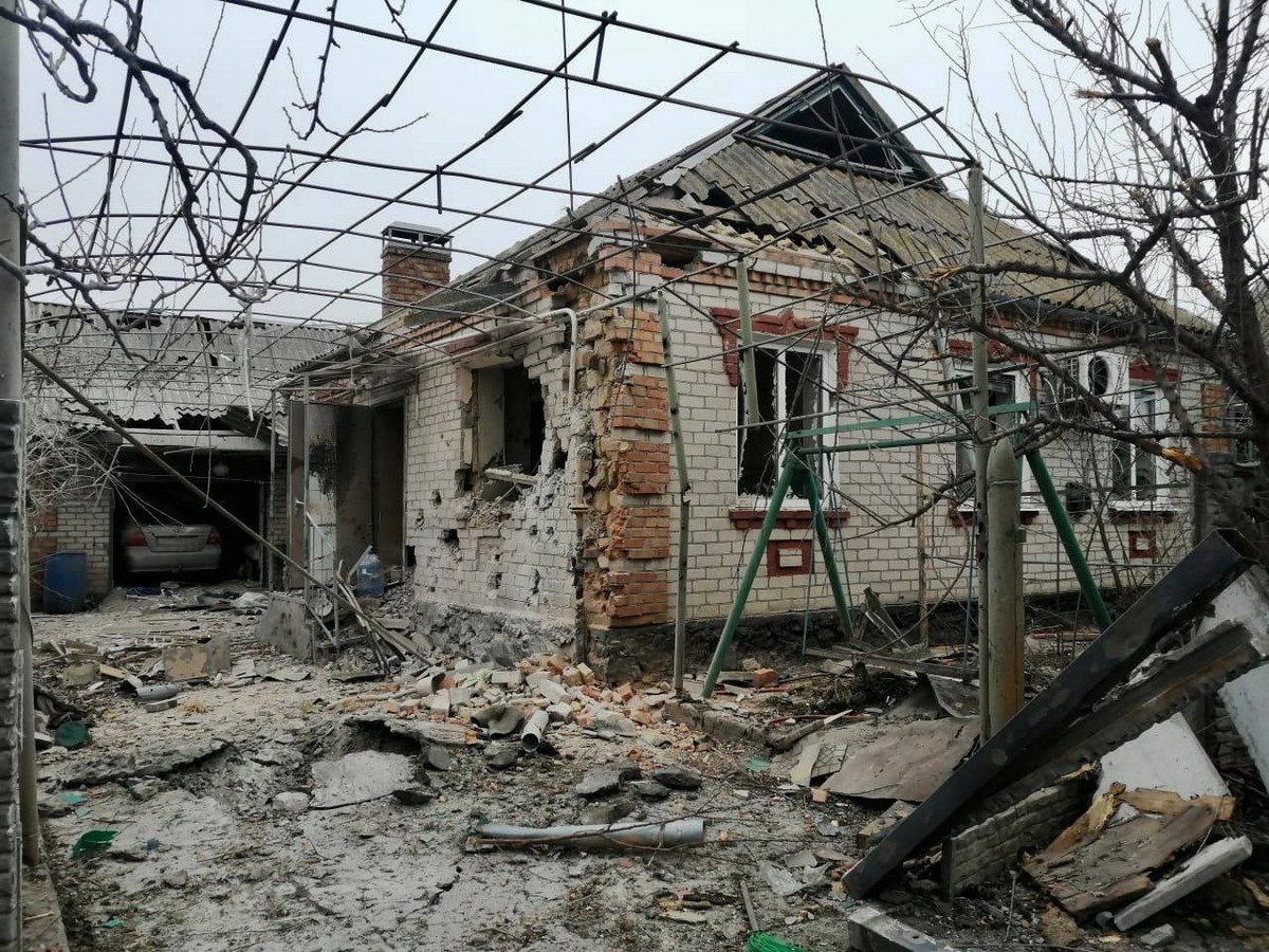 Обстріл Нікопольщини 17 лютого - поліція показала наслідки (фото)