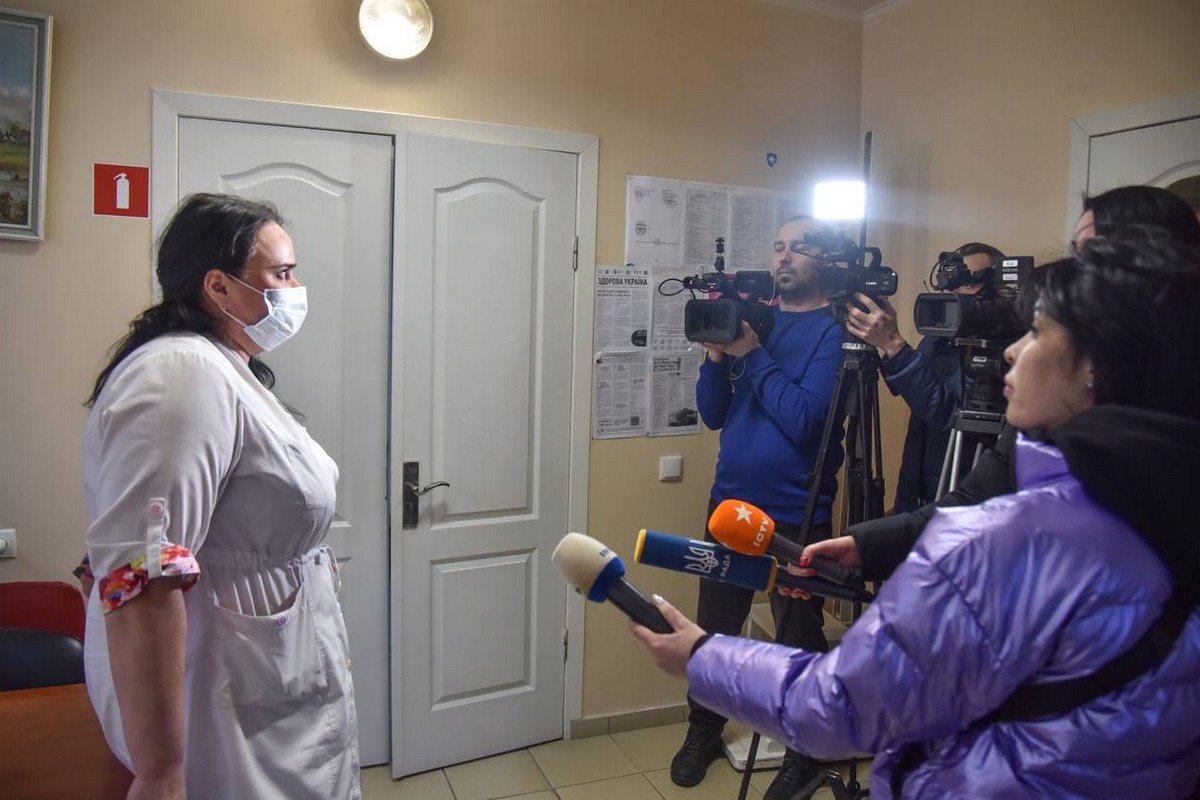 До Нікополя завітали знімальні групи всеукраїнських телеканалів “Рада” та  “ICTV” (фото)