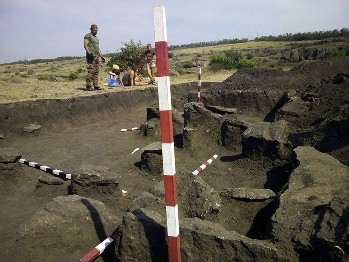 Культове місце степових племен – що знайшли археологи у Токівському (фото)