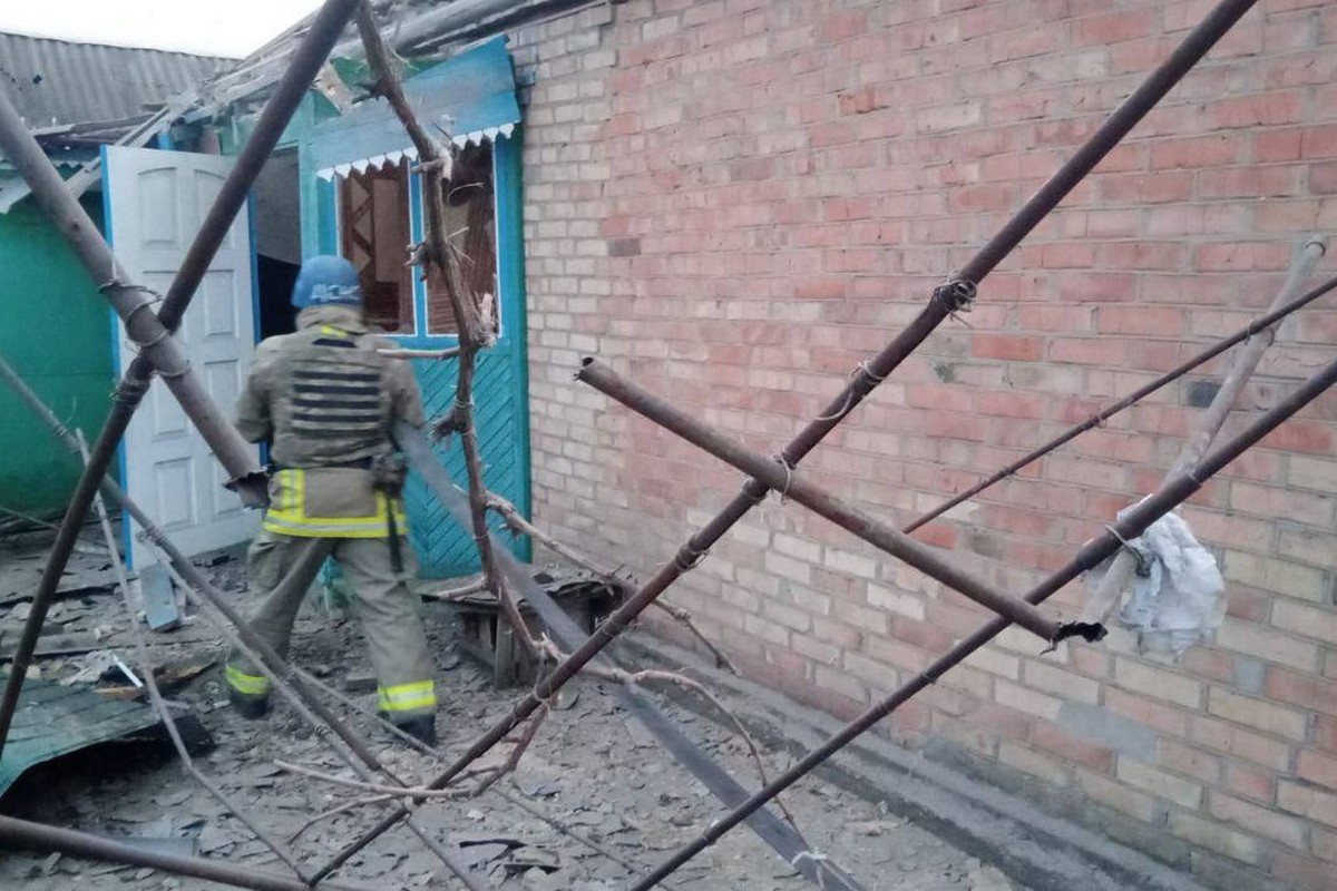 6 поранених, 24 понівечені будинки: у ДніпроОВА показали наслідки обстрілу Нікополя