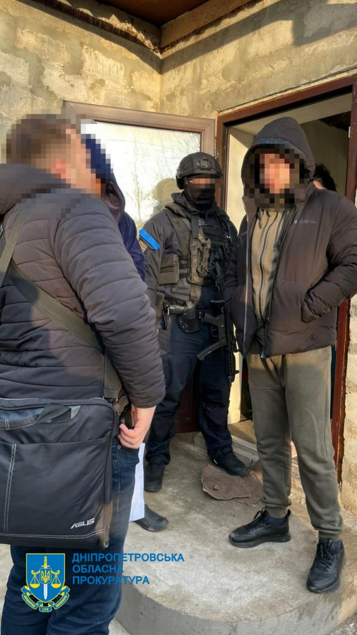 На Дніпропетровщині затримано 10 шахраїв з «сall-центрів», які ошукали громадян ЄС