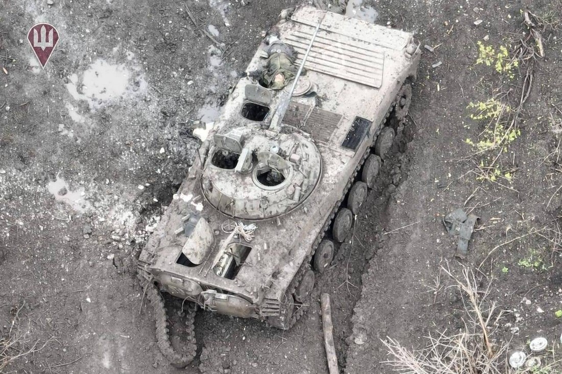 Січеславські десантники знищили дві російські БМП-2 разом з «начинкою» (фото)