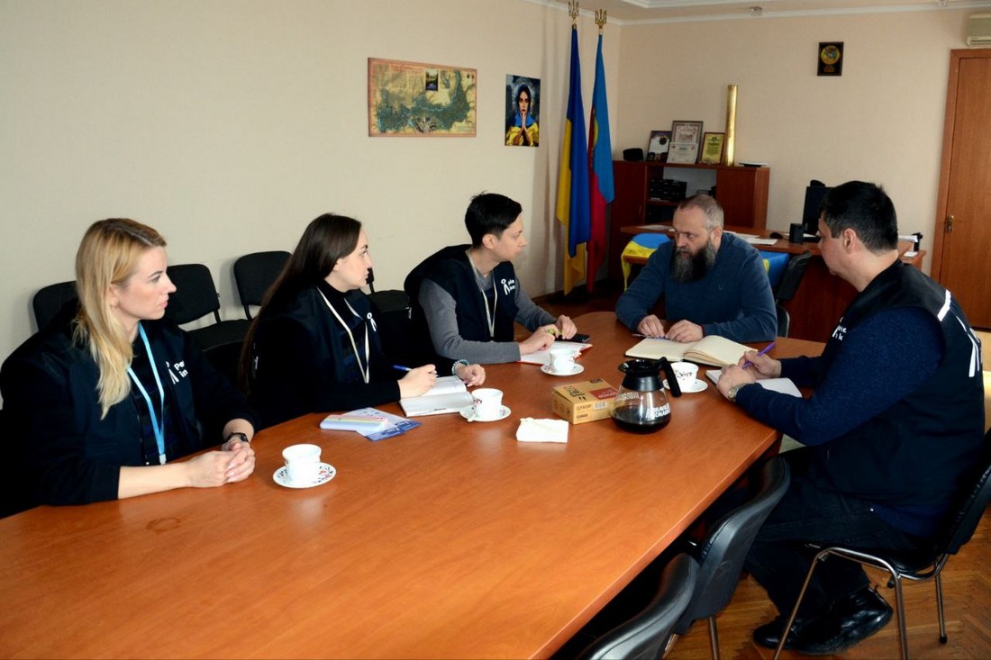 Начальник Нікопольської РВА зустрівся з чеською гуманітарною організацією «Людина в Біді»