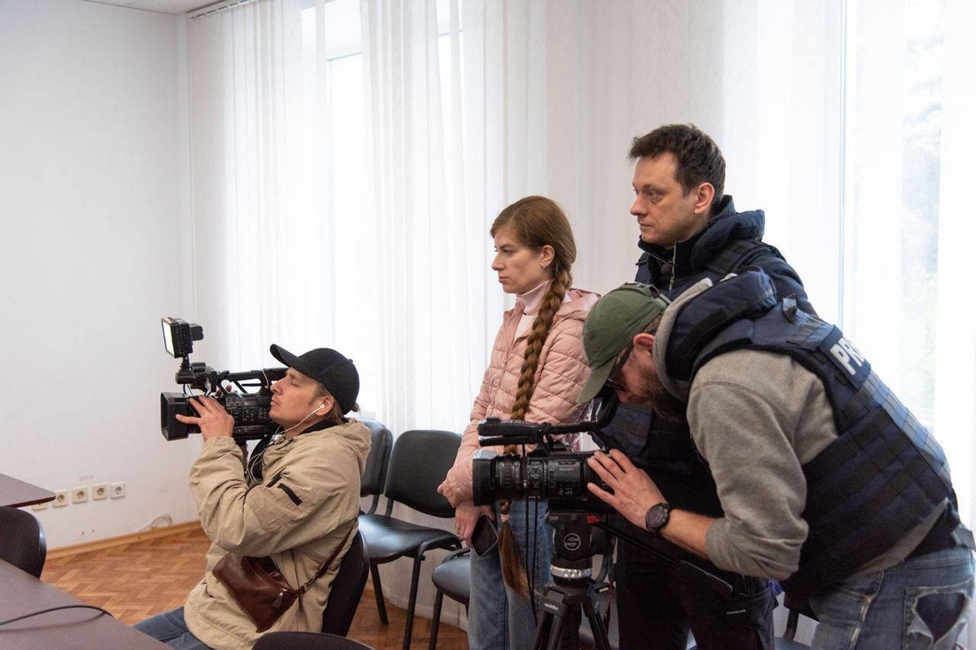 У Нікополі побували журналісти «СТБ» та польського «Polish Public Television»: оглянули місця обстрілів (фото)