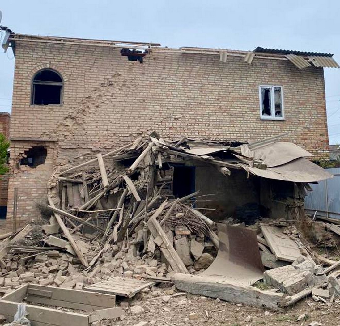 У Нікополі внаслідок обстрілу загинув чоловік, ще двоє людей поранено