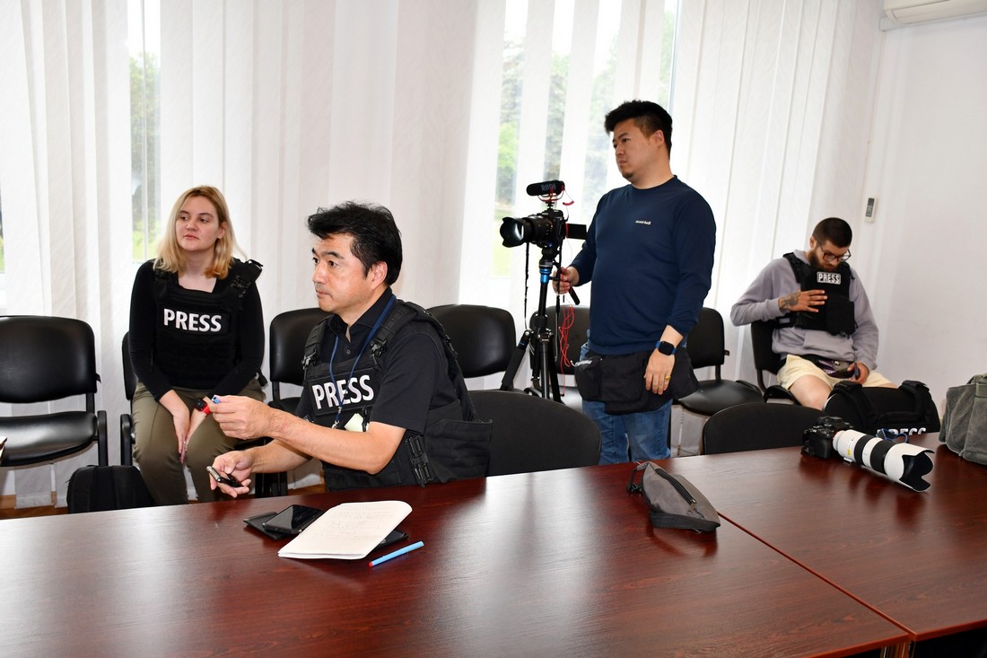Нікополь відвідали журналісти з Японії і Дніпра 