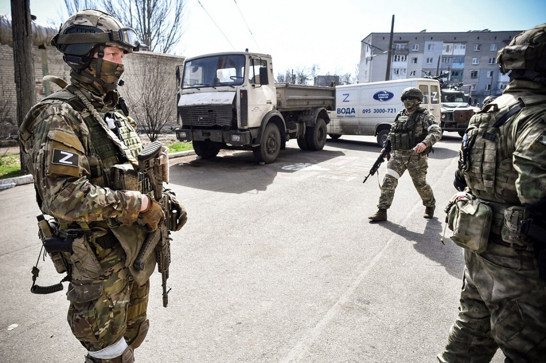 Окупанти закрили Василівку, а в Енергодарі проводять обшуки – що вони шукають