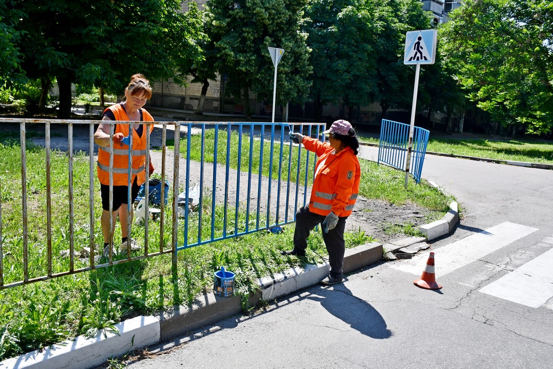 Чим займалися комунальники Нікополя на цьому тижні (фото)