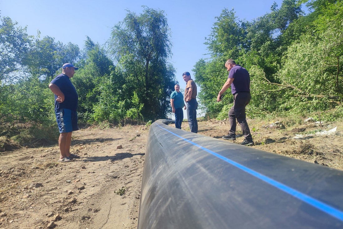 У Марганці вже монтують трубопровід, по якому невдовзі потече довгоочікувана вода – мер