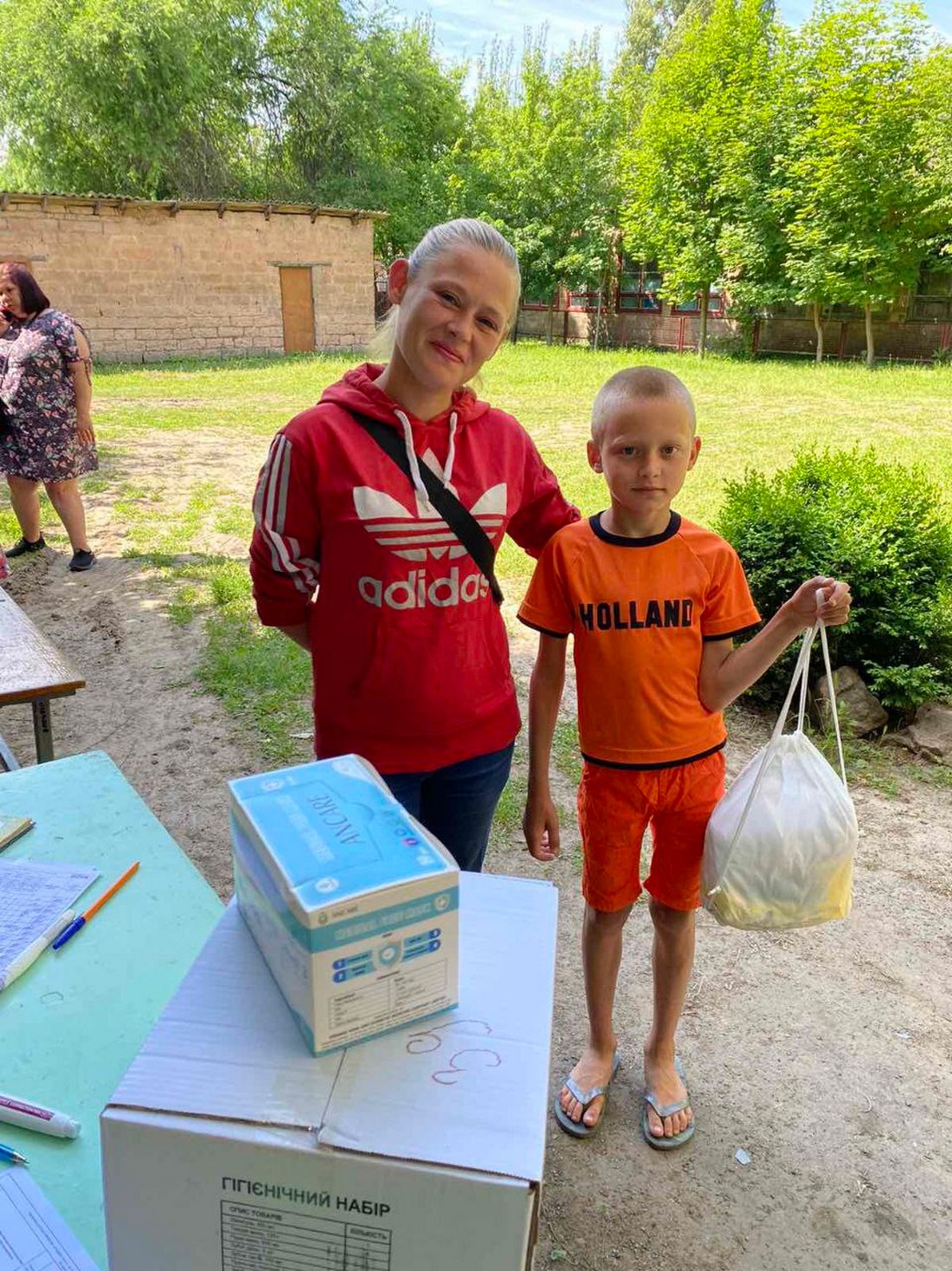 В Марганці родинам