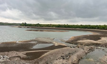 Рівень води у Каховському водосховищі біля Нікополя визначити неможливо: втрачено 72%