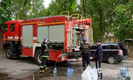 Нікополь отримає ще 15 водовозів від шести областей України (фото)