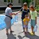 У Нікополі сьогодні розпочалася видача бутильованої води (фото)