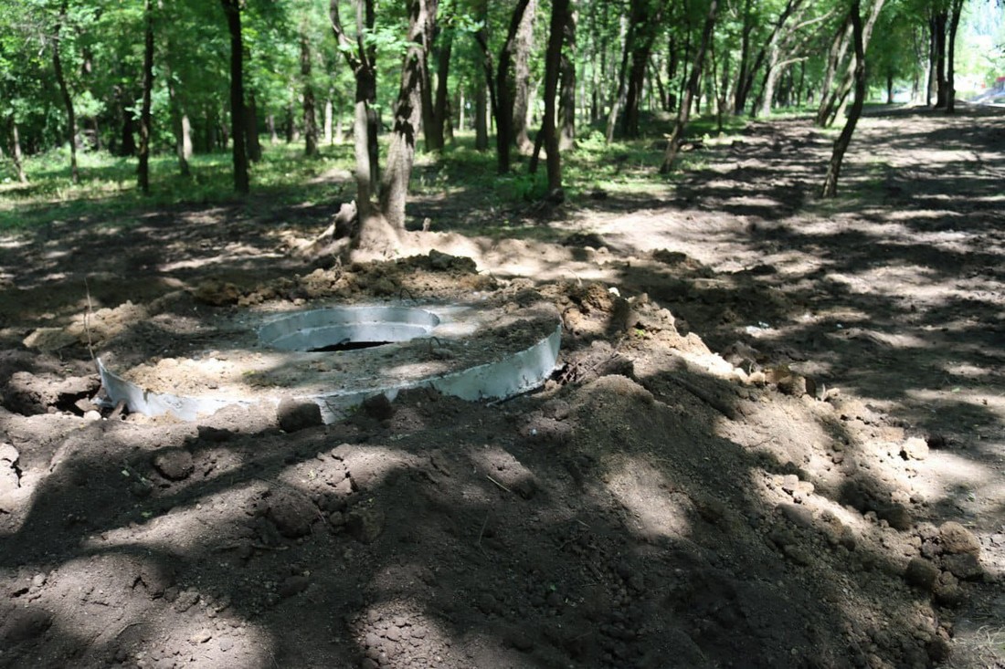 У Марганці будують водопровід і бурять свердловини (фото, відео)