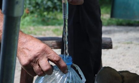 у Марганці була вода