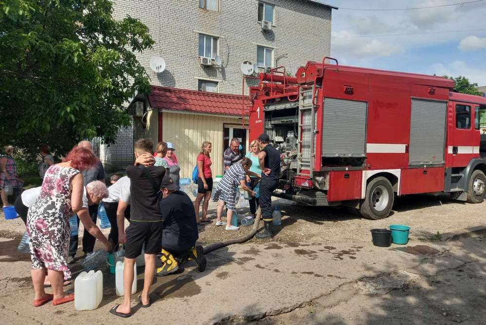 у Томаківську громаду