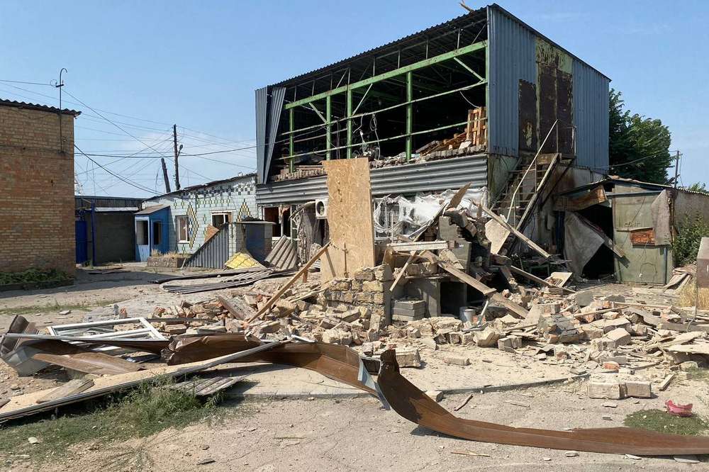 Збита ракета, пожежа від уламків і обстріл Нікополя – важкий день на Дніпропетровщині 26 липня