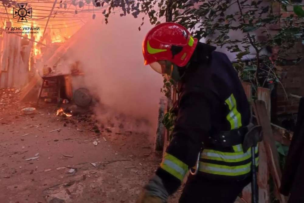 u nikopoli stalasja pozhezha u privatnomu domovolodinni fe35553