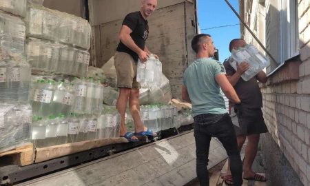 Нікопольщина отримала ще 8112 пляшок питної води від благодійників