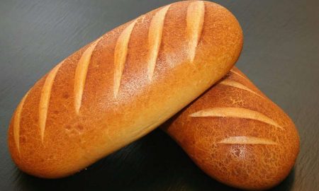 Мешканцям Червоногригорівської громади сьогодні роздають безкоштовно хліб