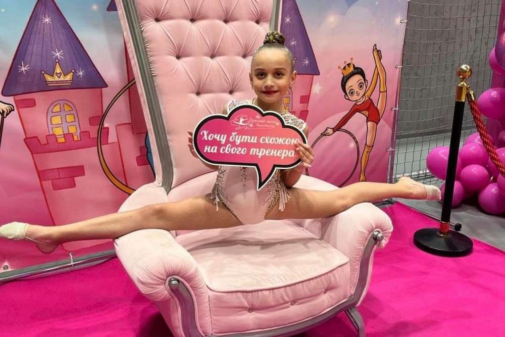 Юна гімнастка з Нікополя виборола медаль на змаганнях у Бучі «Barbie Cup»