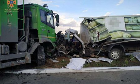 На Дніпропетровщині сталася смертельна ДТП: зіткнулися дві вантажівки