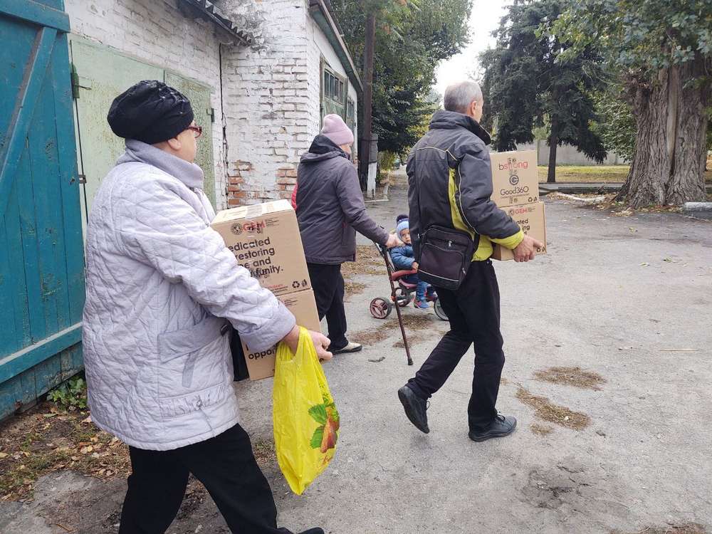 У Томаківці пояснили, кому призначено 864 харчові набори від Global Empowerment Mission Ukraine