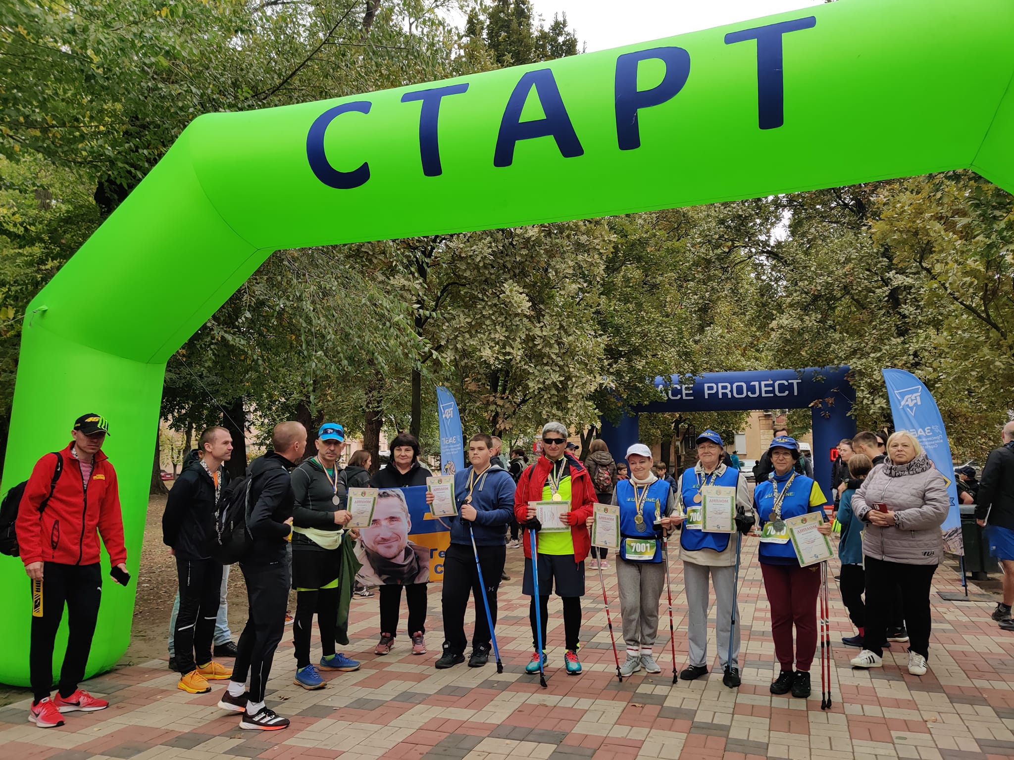 Семикласник з Покровської громади зайняв 3 місце у змаганнях зі скандинавської ходьби, присвячених пам’яті полеглого Героя