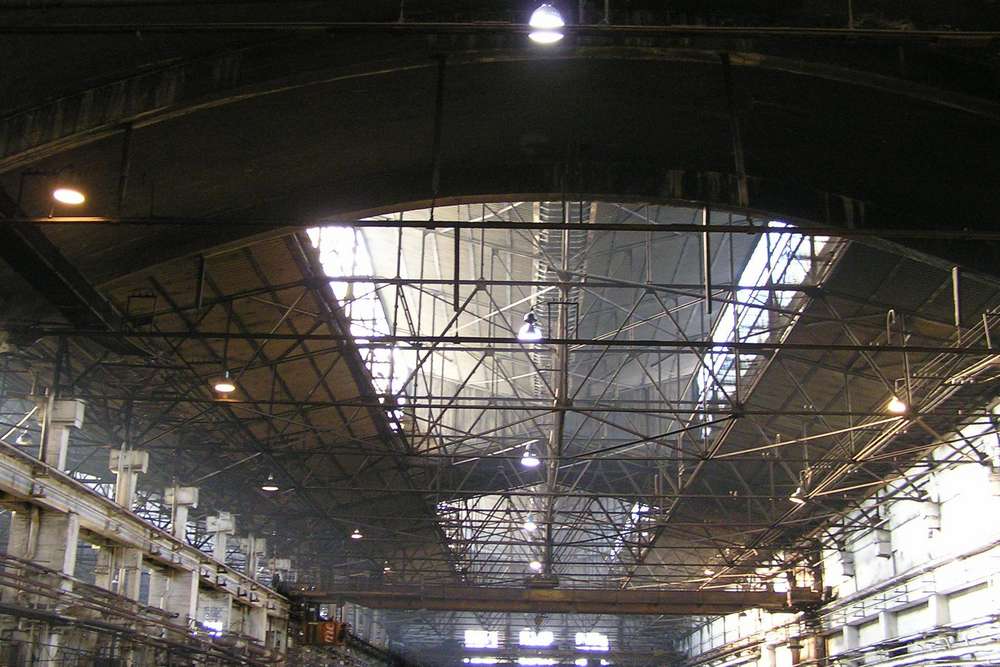 На продає виставили Нікопольський завод сталевих труб «ЮТІСТ»
