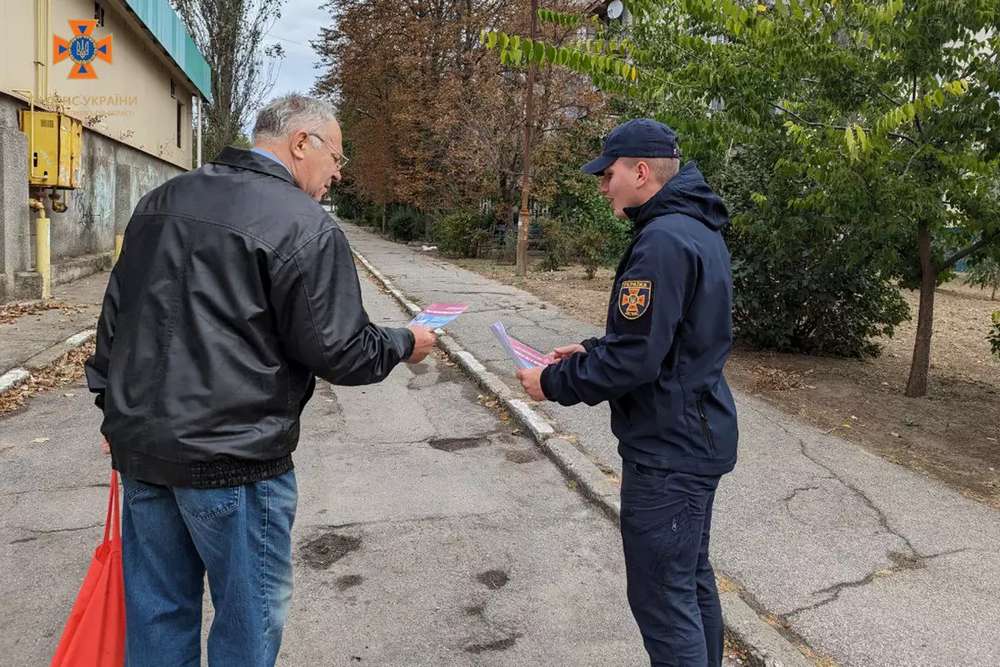 "Повітряна тривога у Нікополі": мешканцям нагадали порядок дій і де ховатися