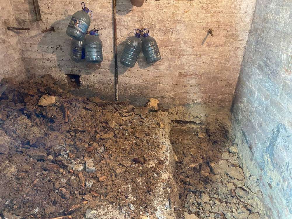 На Нікопольщині виявили залите бетоном тіло в гаражі 
