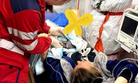 На Дніпропетровщині медики «екстренки» допомогли народитися хлопчику з потрійним обвиванням і асфіксією