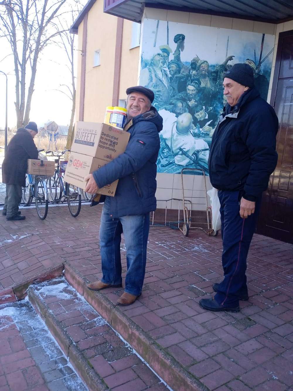 28 листопада у Покровській громаді видавали продовольчі набори (фото)