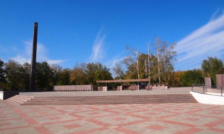 Нікопольцям пояснили, які роботи хочуть провести на меморіалі «Вічна слава» за бюджетні кошти
