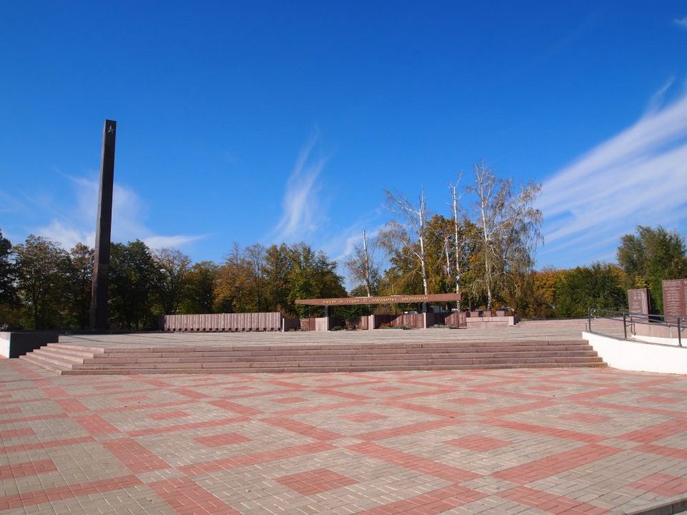 Нікопольцям пояснили, які роботи хочуть провести на меморіалі «Вічна слава» за бюджетні кошти