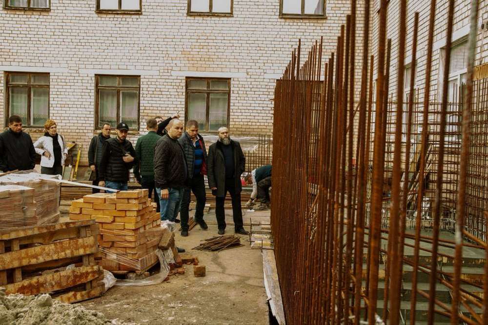 Начальник Нікопольської РВА оглянув укриття в двох громадах району (фото)