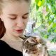 Мріяла стати лікарем і допомагала безпритульним котам: у Нікополі просять допомоги для 27-річної дівчини