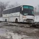 На Дніпропетровщині пасажирський автобус з’їхав у кювет і застряг