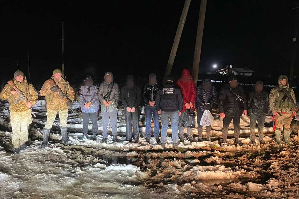 Мешканець Дніпропетровщини намагався перетнути кордон через засніжені гори