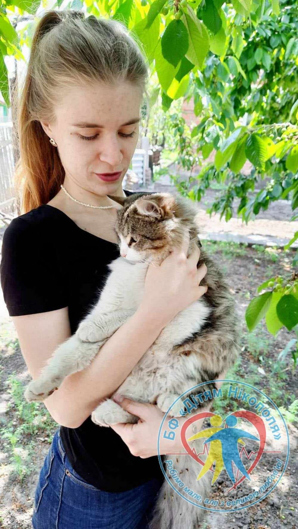 Мріяла стати лікарем і допомагала безпритульним котам: у Нікополі просять допомоги для 27-річної дівчини