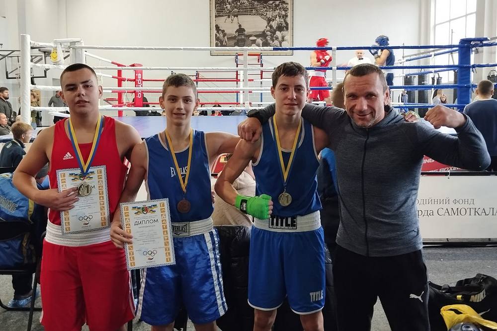 На всеукраїнському турнірі боксери з Нікополя стали Чемпіонами