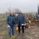 50 родин з Вищетарасівки отримали по 6 м3 якісних колотих дров (фото)