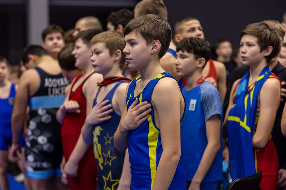 На Дніпропетровщині проходить Фестиваль боротьби та єдиноборств – привітати спортсменів приїхав Жан Беленюк