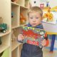 Колиски для немовлят, іграшки, книжки: дитяча лікарня Нікополя отримала подарунки від благодійників