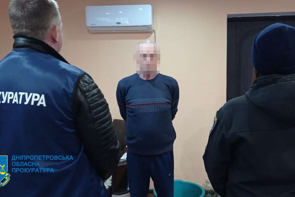 Ошукав батька загиблого військового на 2,5 млн – на Дніпропетровщині викрили підприємця