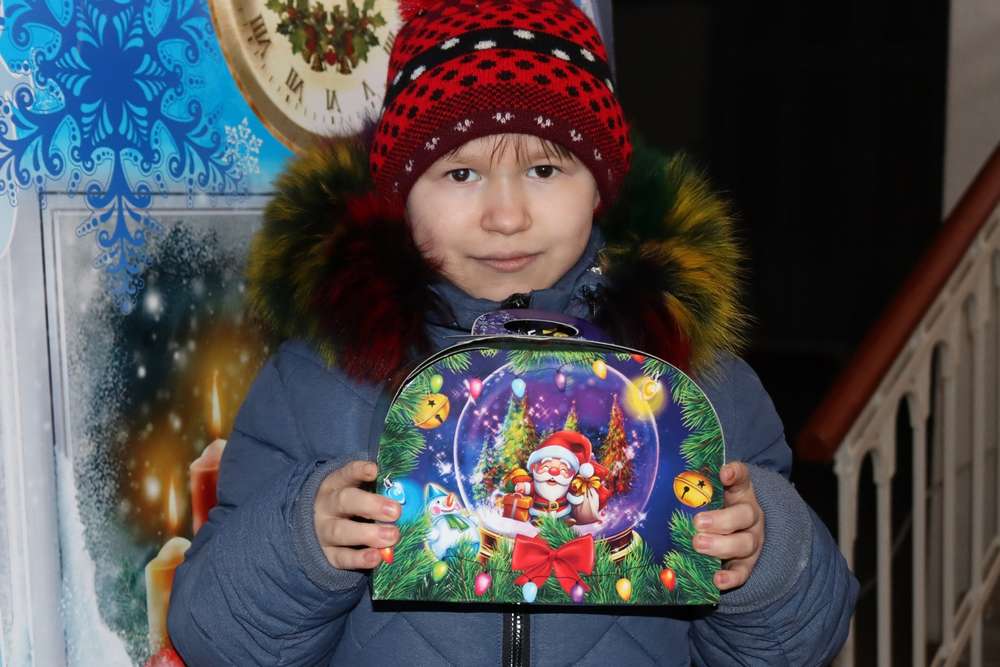 У Марганці з 2 до 5 січня триває видача солодких подарунків для дітей до 14 років