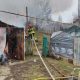 У Марганці горів гараж – з вогнем боролися 8 рятувальників