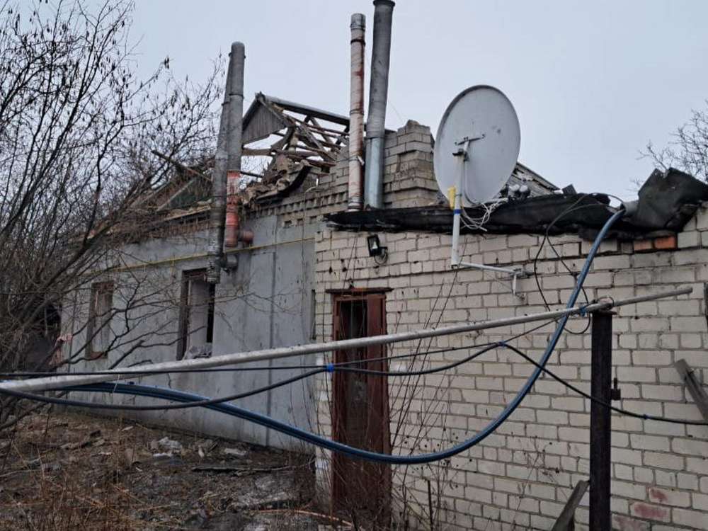43-річна жінка загинула в сквері: наслідки ракетної атаки на Павлоград (фото)