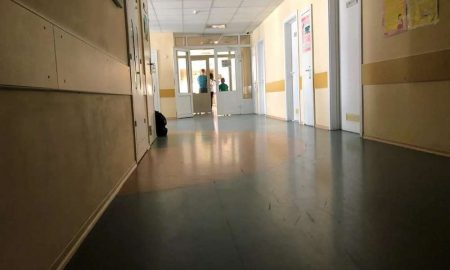 У лікарні Дніпра помер 10-річний хлопчик – ЗМІ