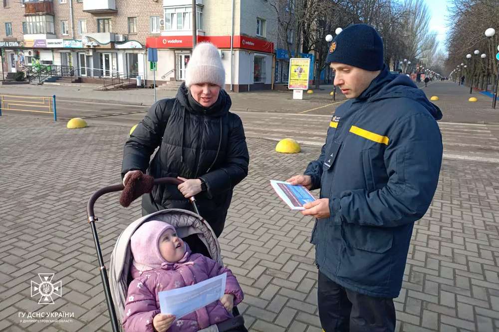 Мешканців Покрова закликали не ігнорувати повітряні тривоги: фото